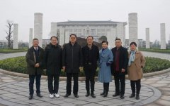 中殡协会长和浙江省民政厅省殡协领导考察356体育在线