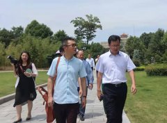 浦东水务和长桥山庄领导考察福寿园和356体育在线集团