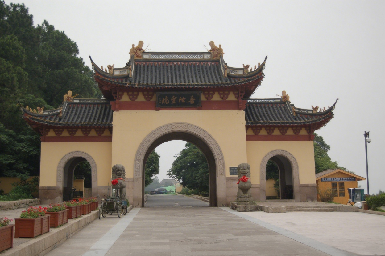 以门楼为笺，镌刻时代的匠心诗行