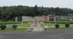 让纪念成为艺术：长春九龙源陵园的文化升级与空间重构